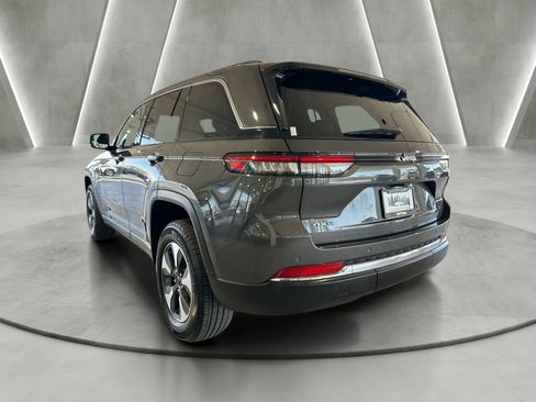 Used 2022 Jeep Grand Cherokee Limited 4xe AWD/4WD image 5