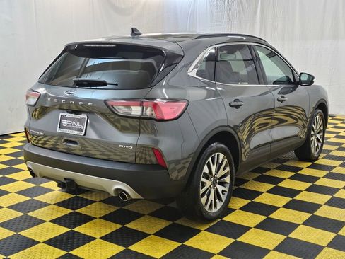 Used 2022 Ford Escape Titanium w/ Class II Trailer Tow Package AWD/4WD image 3