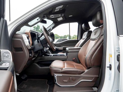Used 2024 Ford F350 King Ranch AWD/4WD image 31