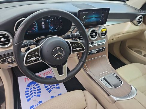Used 2021 Mercedes-Benz GLC 300 4MATIC image 12