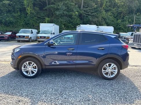 Used 2023 Buick Encore GX Preferred w/ Cold Weather Comfort Package AWD/4WD image 2