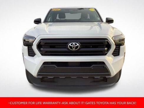 Used 2024 Toyota Tacoma SR image 2