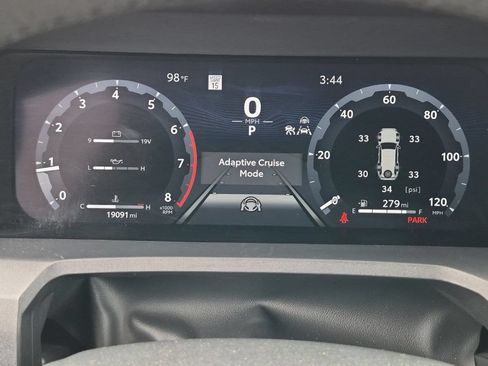 Certified 2026 Toyota 4Runner TRD Off-Road AWD/4WD image 22