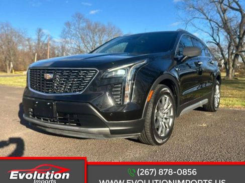 Used 2019 Cadillac XT4 Premium Luxury image 1