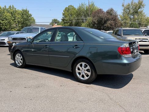 Used 2006 Toyota Camry XLE w/ VSC & Side Airbag Pkg FWD image 85