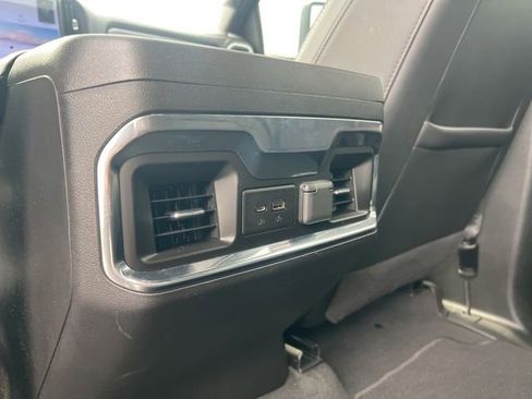 Used 2022 Chevrolet Silverado 2500 High Country image 31