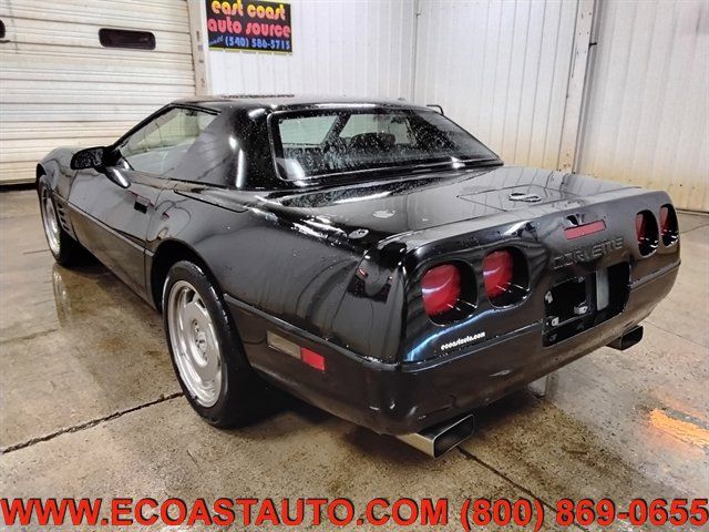 Used 1992 Chevrolet Corvette Convertible RWD image 6