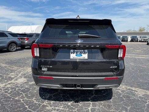 Used 2026 Ford Explorer Active w/ Active Comfort Package AWD/4WD image 7