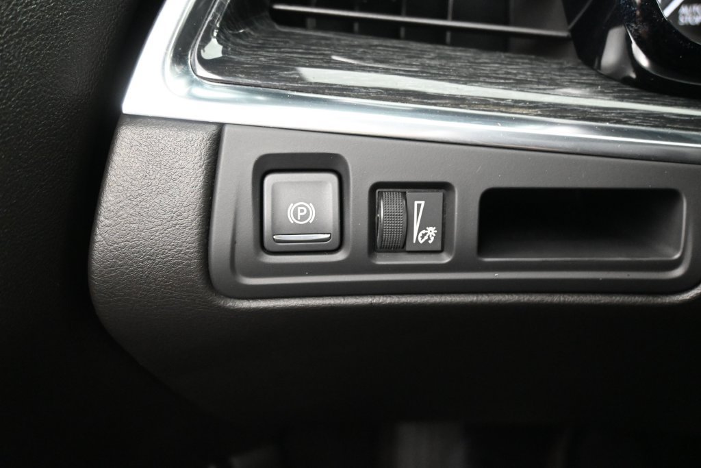 Used 2020 Cadillac XT5 Premium Luxury FWD image 20