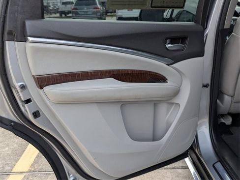 Used 2020 Acura MDX FWD image 22