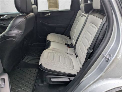 Used 2024 Ford Escape PHEV w/ PHEV Premium Package image 17