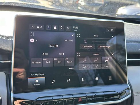 Certified 2023 Jeep Compass Limited image 38