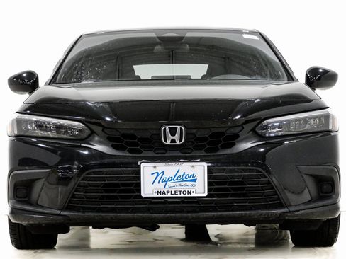 Used 2024 Honda Civic Sport image 2