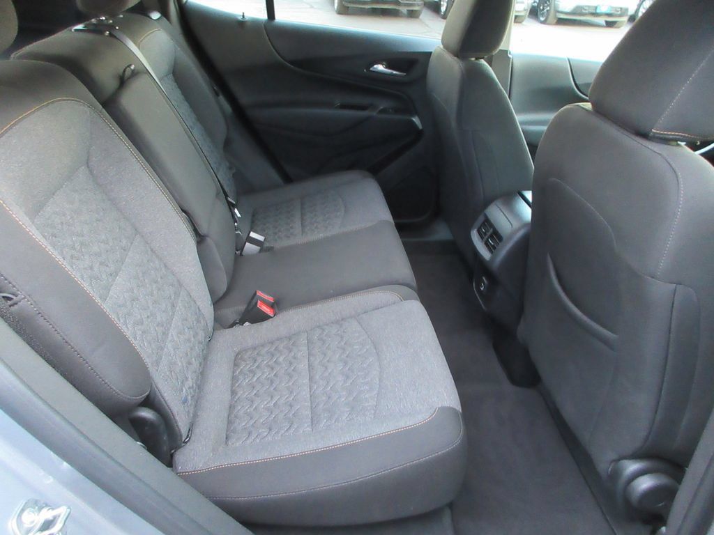 Certified 2024 Chevrolet Equinox LT AWD/4WD image 18