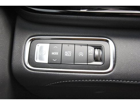 Used 2026 Buick Enclave Sport Touring w/ Power Package FWD image 19