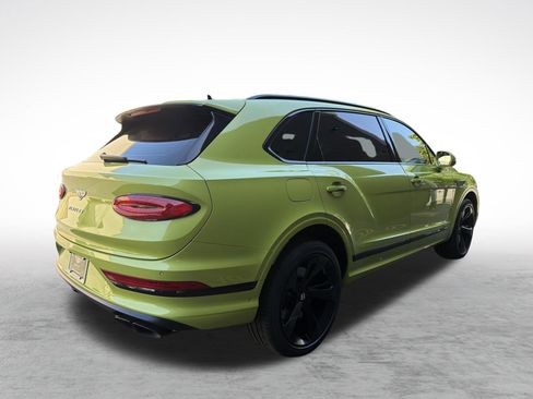 Used 2023 Bentley Bentayga Extended Wheelbase AWD/4WD image 11