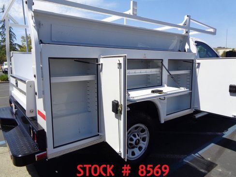Used 2018 Chevrolet Silverado 3500 W/T RWD image 8