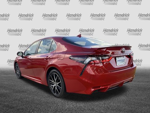 Used 2023 Toyota Camry SE w/ Convenience Package FWD image 8