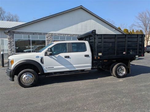 Used 2017 Ford F550 4x4 Crew Cab Super Duty image 4