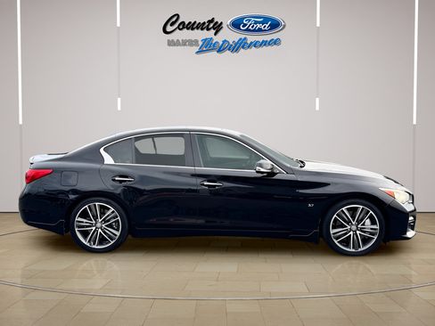 Used 2014 INFINITI Q50 w/ Deluxe Touring Package RWD image 13