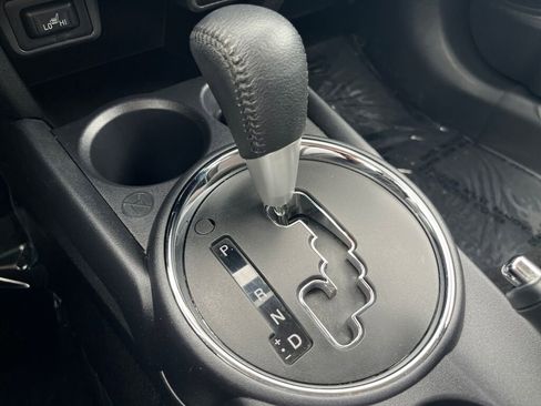 Used 2017 Mitsubishi Outlander Sport SE FWD image 18