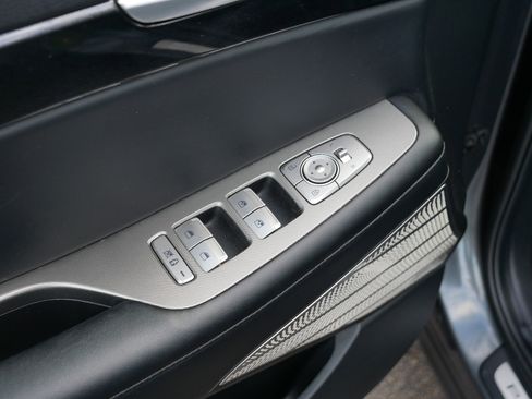 Used 2021 Hyundai Palisade Limited w/ Cargo Package image 19