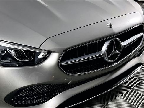 Used 2024 Mercedes-Benz C 300 Sedan image 28