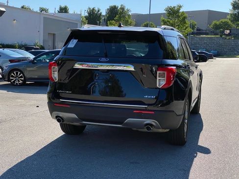 Used 2023 Ford Explorer Limited AWD/4WD image 7