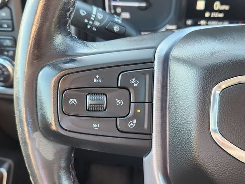 Used 2022 GMC Sierra 1500 SLT w/ SLT Premium Plus Package AWD/4WD image 15