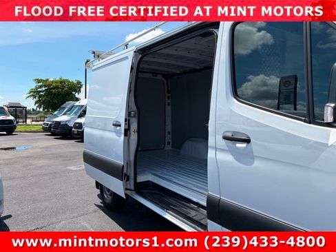 Used 2019 Mercedes-Benz Sprinter 2500 image 10