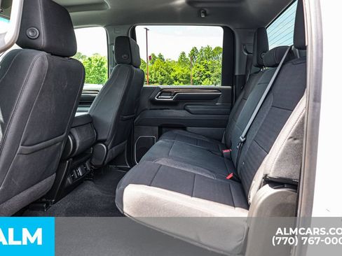 Used 2025 Chevrolet Silverado 2500 LT w/ Convenience Package AWD/4WD image 18