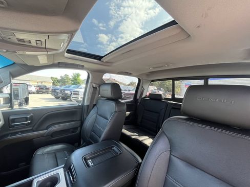 Used 2017 GMC Sierra 3500 Denali w/ Duramax Plus Package AWD/4WD image 31