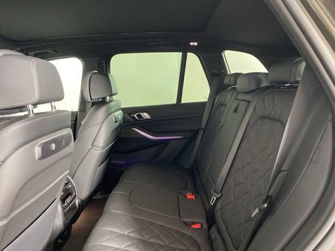 Used 2026 BMW X5 xDrive40i w/ Climate Comfort Package image 16