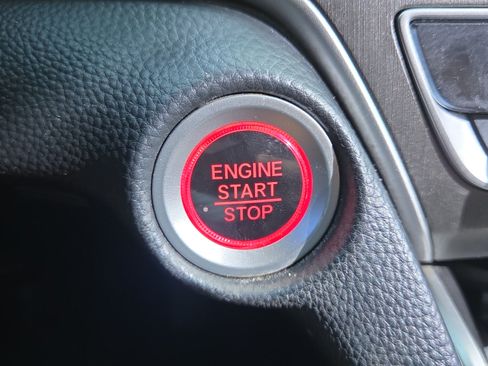 Used 2019 Honda Accord LX image 33
