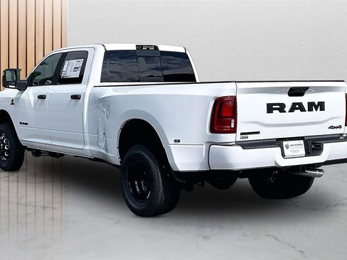 New 2026 RAM 3500 Big Horn AWD/4WD image 7