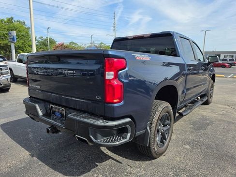 Used 2020 Chevrolet Silverado 1500 LT Trail Boss AWD/4WD image 3