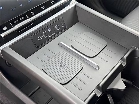 Certified 2026 Hyundai Santa Fe SEL FWD image 28