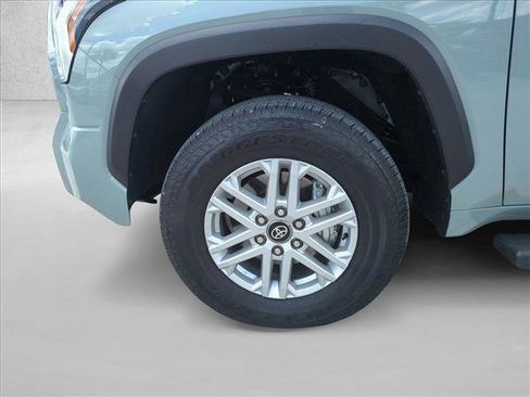 Certified 2026 Toyota Tundra SR5 w/ SR5 Premium Package AWD/4WD image 23