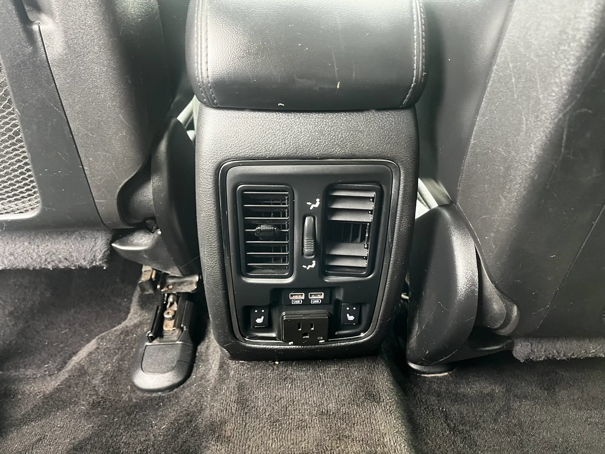 Used 2014 Dodge Durango Limited AWD/4WD image 13
