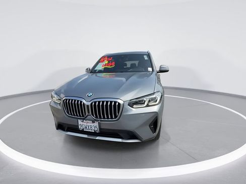 Used 2023 BMW X3 sDrive30i w/ Premium Package RWD image 3