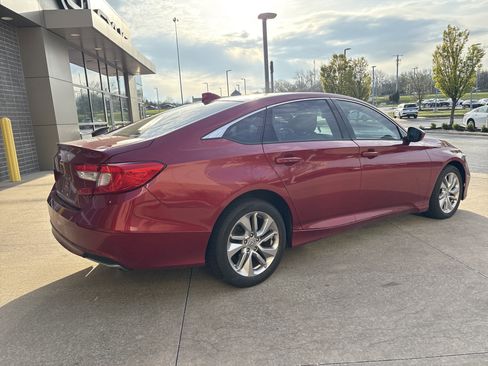 Used 2019 Honda Accord LX image 10