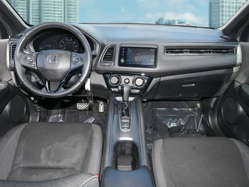 Certified 2019 Honda HR-V Sport image 13