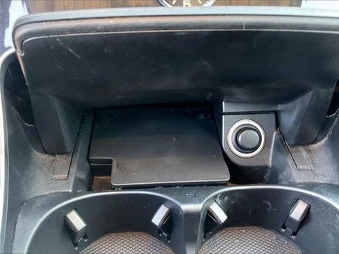 Used 2021 Mercedes-Benz C 300 Sedan w/ Premium Package image 18