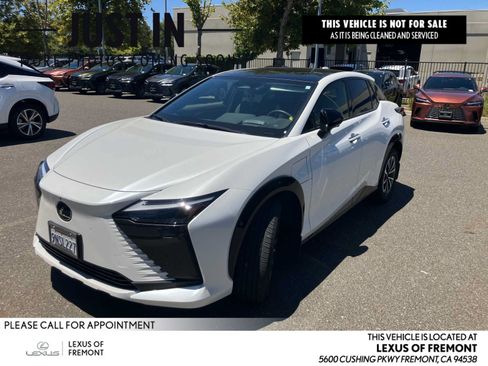 Used 2024 Lexus RZ 300e Premium w/ Technology Package FWD image 1