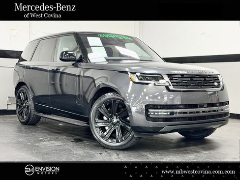 Used 2023 Land Rover Range Rover SE AWD/4WD image 1
