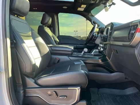 Used 2023 Ford F150 Raptor w/ Raptor Carbon Fiber Package image 19