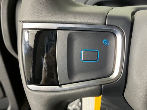 New 2026 Ford Expedition Active RWD image 17