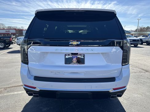 New 2026 Chevrolet Suburban High Country w/ Sun And Tow Package RWD image 8