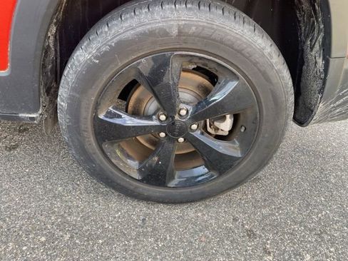 Used 2021 Jeep Cherokee Altitude image 24