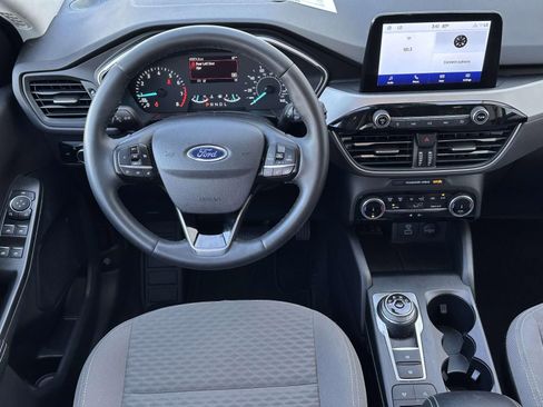 Used 2022 Ford Escape SE w/ Convenience Package image 11